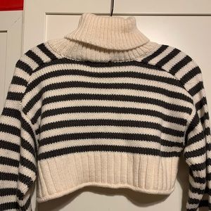 Cropped sweater